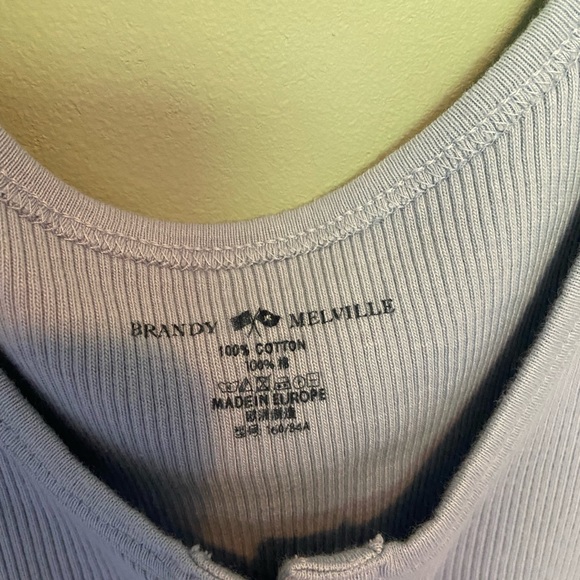 Brandy Melville top new with tag - Picture 3 of 4